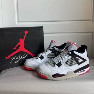 Nike Air Jordan 4 Retro – Men’s Size 12